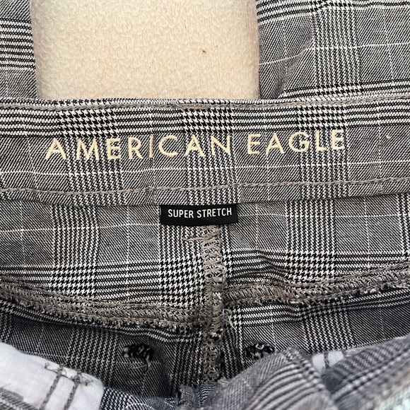 American Eagle pants 2R - Picture 2 of 7